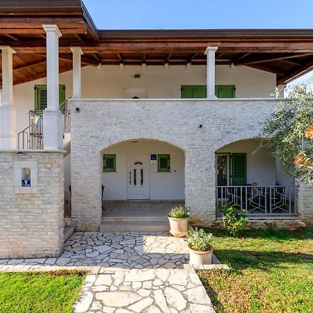 Apartman Inteuro Porec Exterior photo