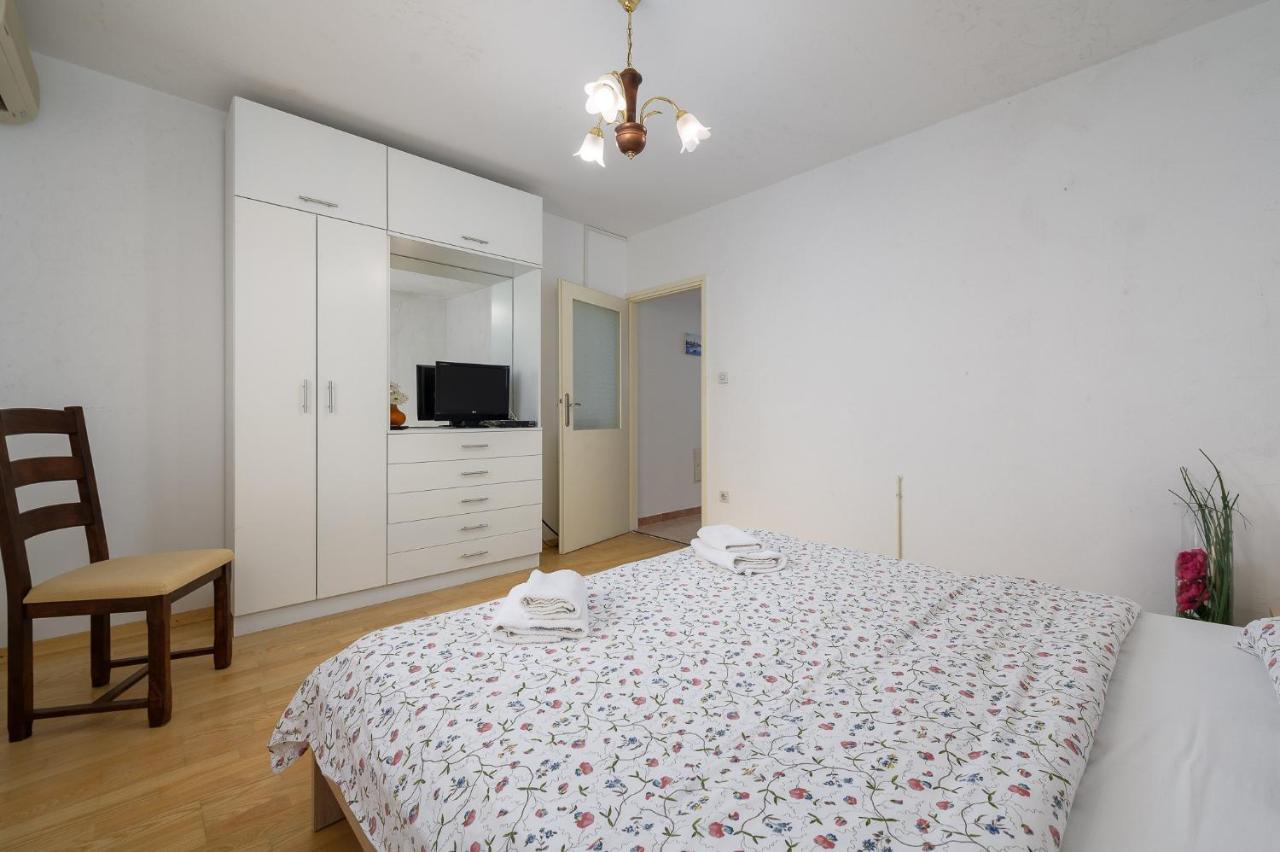 Apartman Inteuro Porec Exterior photo